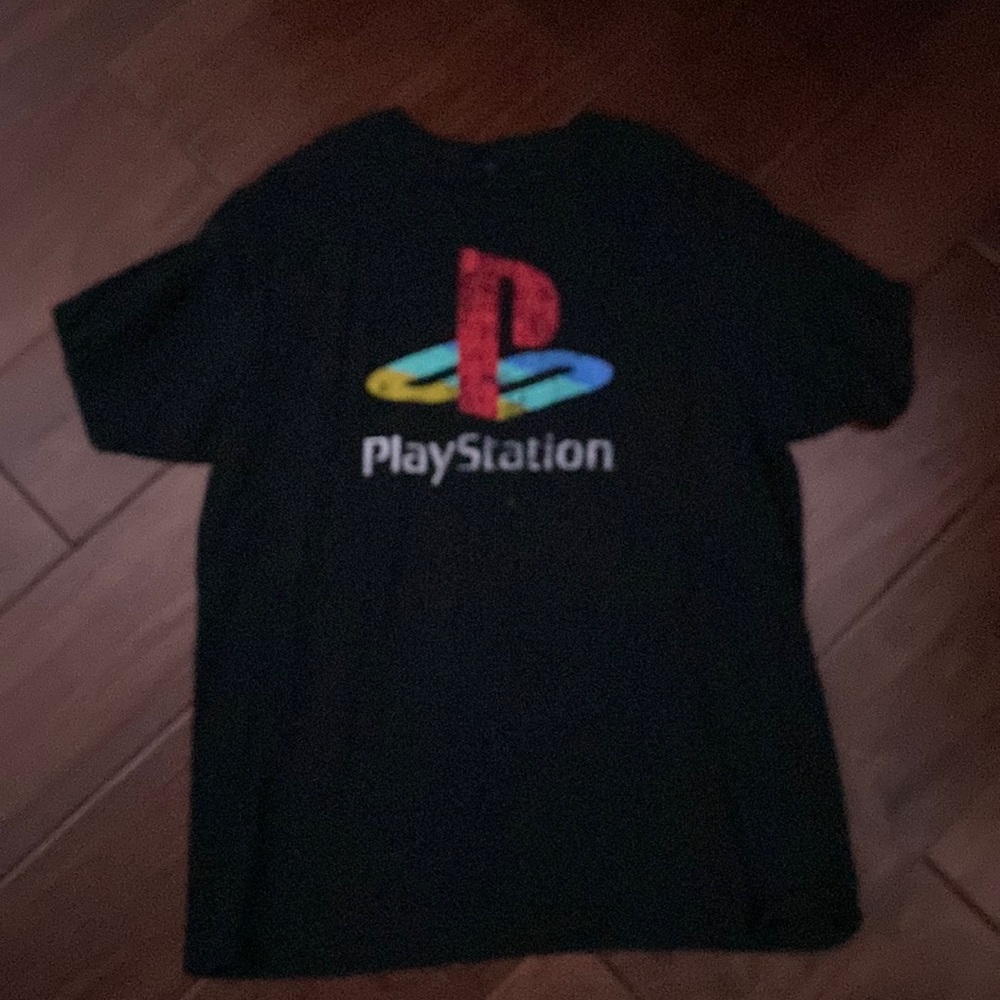 black playstation tee